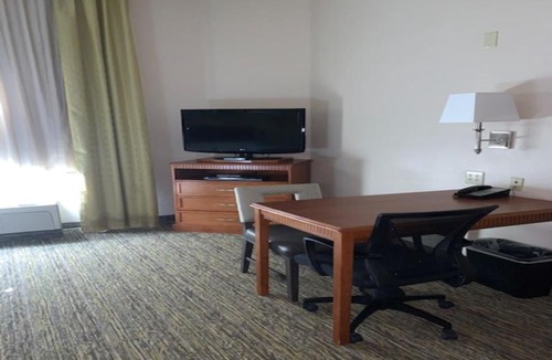 Temple Hotel | Candlewood Suites Temple by IHG