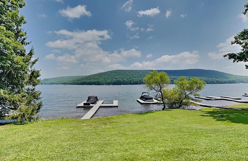 Thayerville House | Canoe Cottage