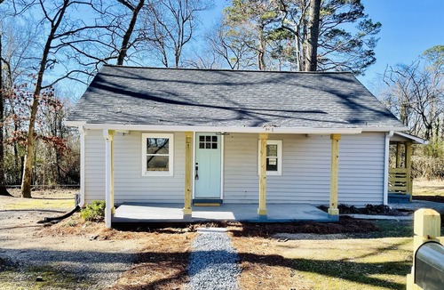 Canton House | Canton Cottage - Cozy 2 Bedroom Retreat