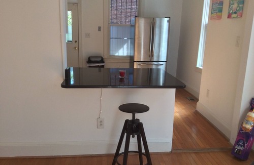Bloomingdale House | Capiitol Hill North .The apartment is walking distance from the US Capitol