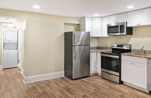 Kingman Park Apartment | Capitol Hill East Suite