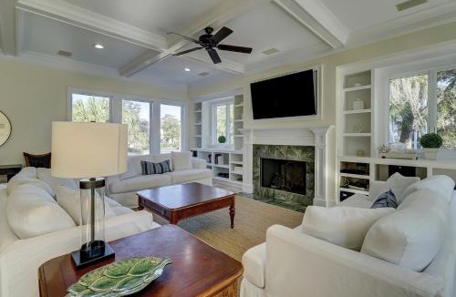 North Forest Beach House | Capri 2
