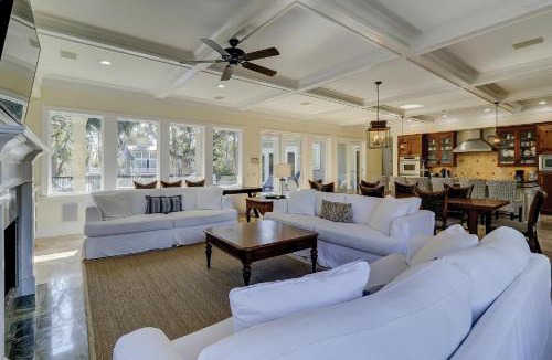 North Forest Beach House | Capri 2