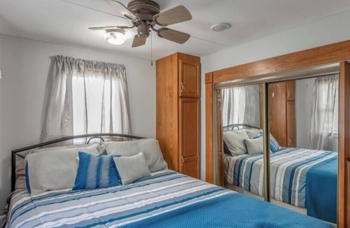 Sandbridge Resort | Captain's Quarters Beach Rental lot 200
