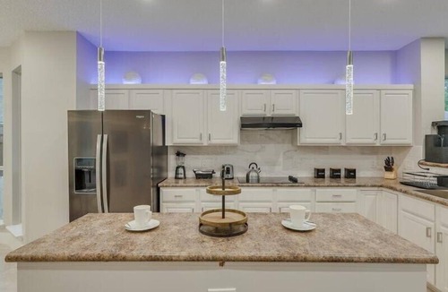 Mesquite Cottage | Captivating 6BR 3B Home With Pool & Fire Pit