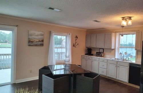 Coinjock House | Carrick Bend -Balcony View of ICW- Dog Friendly!