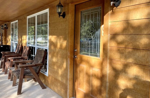 Ingram House | Casa Blanca's Cabin B, 1BR/1BA, Sleeps 4, Porch, Grill