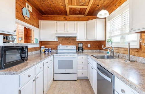 Carova Beach House | Cavallo Dunes - 4x4 Carova Beach, Oceanfront, Ocean View, Hot Tub, Pets OK, Year Round Flex Stays