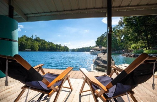 Sunset House | Cedar Cove on Lake Keowee!