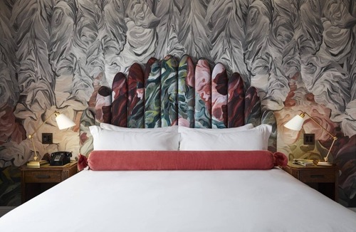 Chinatown Hotel | Central DC Stay | Cozy Unit with Gym Access| Steps from City Center