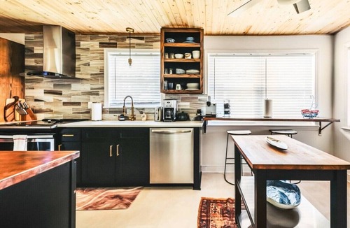 Danville House | Central, Stylish 3/2 Family Home + Great Amenities