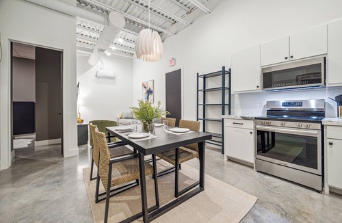Houston Heights Condo | Centrally located, unique and brand new condo