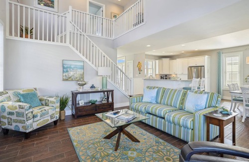 Colington Harbour House | CH219C- Beautiful Canal front - Kill Devil Hills - Saturday Check In!