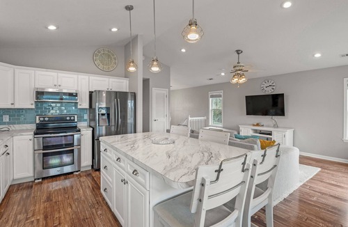 Colington House | CH937: Sounds About Wright, 4BR remodeled home, game room, firepit, W/D