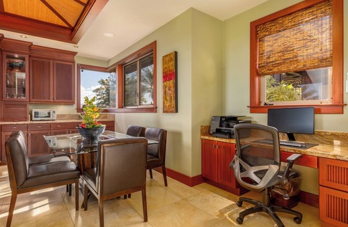 Kamuela House | Champion Ridge Home: Luxe w/Private Pool,Spa,AC & Ocean/Mountain View