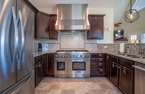 Penrose House | Chandler House - Custom Home with Mountain Views!