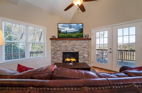 Penrose House | Chandler House - Custom Home with Mountain Views!