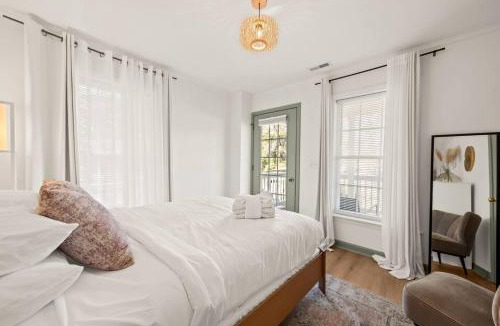 North Charleston House | Charleston 3BR Home · 3 Baths · Porches · Dogs OK