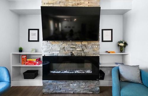 Charlotte Villa | Charlotte Twin Retreat