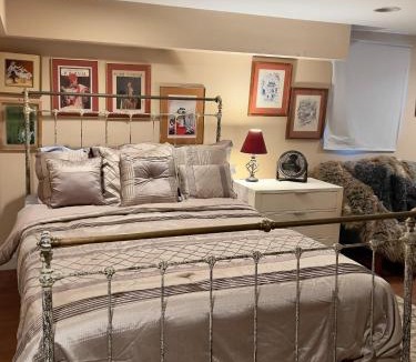 Yorktown Apartment | Charming 1-bedroom Basement Close to DC Pets Allowed