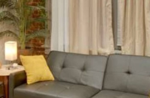 Harrisburg House | Charming 1-bedroom house in lovely Harrisburg with AC