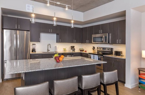 West End Hotel | Charming 1-bedroom in Fantastic Austin!