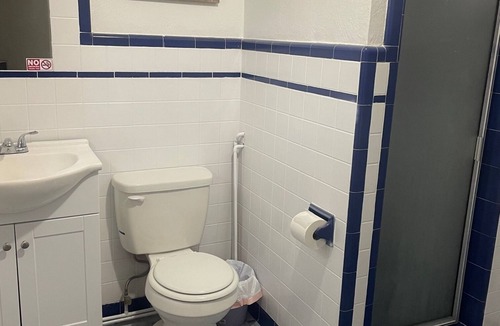 Jacksonville Hotel | Charming 1 Bedroom/1 bath hotel room