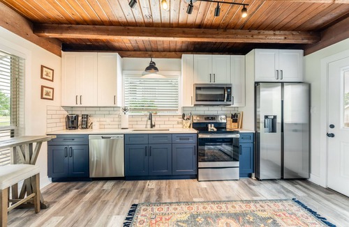 Liberty Hill House | Charming 2-bedrm home in the heart of Liberty Hill