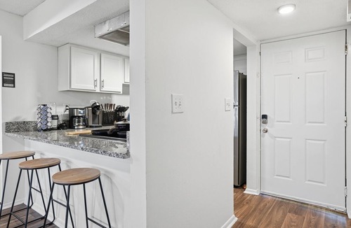 Crestline Heights Apartment | Charming 2-bedroom apartment close to UAB Hospital