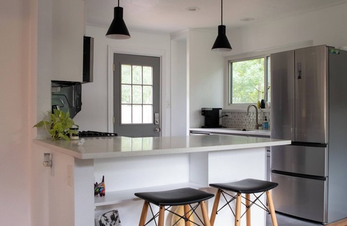MLK House | Charming 2-bedroom bungalow in East Austin.