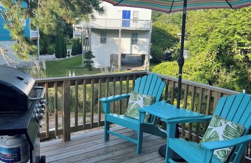 Colington Harbour House | Charming 3-bedroom house in enchanting Kill Devil Hills with AC, WiFi