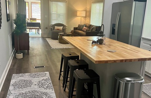 Central Cottage | Charming 3-bedroom cottage in Central—minutes away from Clemson and SWU!