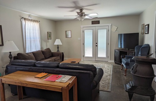 Round Mountain House | Charming 3-bedroom home in peaceful Round Mountain w/WiFi, AC, & great outdoors