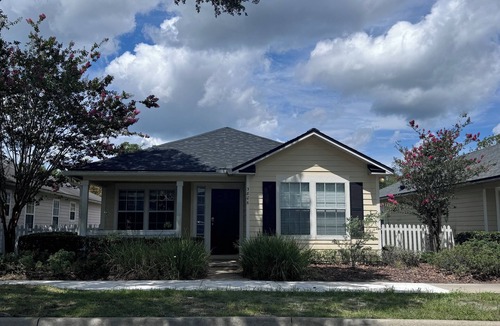 Gainesville House | Charming 3-bedroom house in lovely Gainesville close to UF