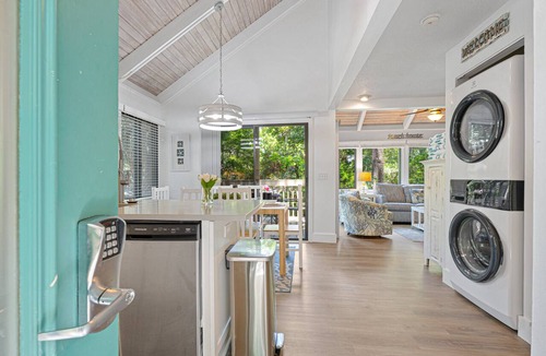 Night Heron House | Charming 3BR Sea Pines Retreat Lagoon Views, Pool Access & Near Shops & Trails
