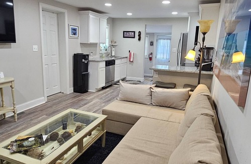 Marlton Apartment | Charming and cozy 3-bed home in Evesham with everything needed for your stay.