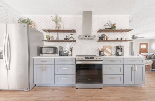 Jonesboro House | Charming and Spacious Home Great for Group Getaway
