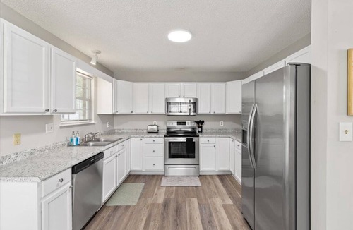 Greenville House | Charming Boho Getaway: 5 min to ECU