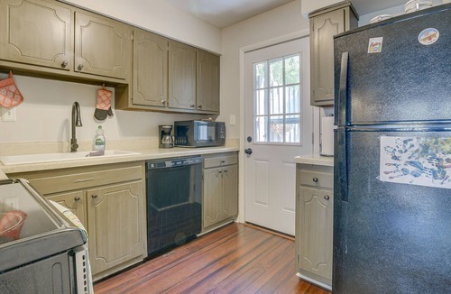 Chapel Hill House | Charming Chapel Hill Townhome Near University!