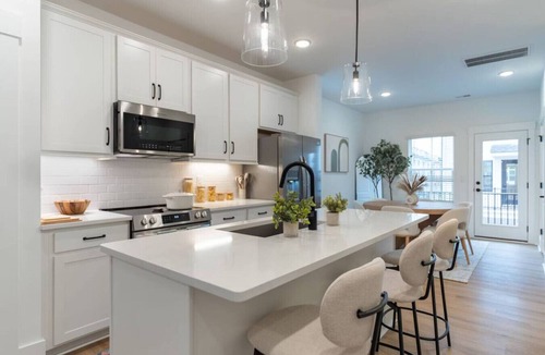 Charlotte Villa | Charming Charlotte Townhome