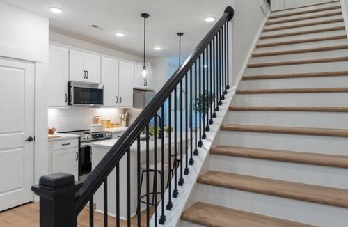 Charlotte Villa | Charming Charlotte Townhome