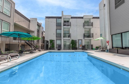 Dallas Apartment | Charming Dallas Apartment Near Airport