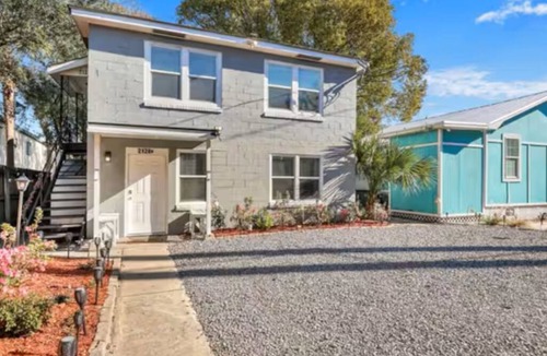 Wagener Terrace Apartment | Charming Downtown Charleston 2BR & Walk Everywhere