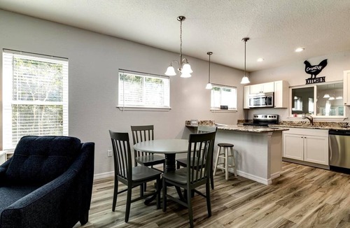 High Springs House | Charming Downtown High Springs Cottage