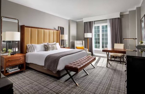 Braselton Hotel | Charming Estate Room Perfect for Peaceful North Georgia Retreats