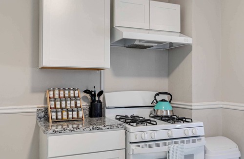 Richmond House | Charming Family Retreat in Richmond/Free Parking