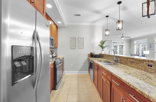 Old West Broad Neighborhood House | Charming Historic District 3BDR w/French Doors | The Juliette #303 by AvantStay