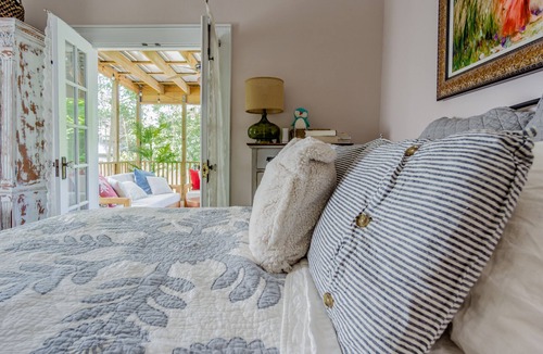 Wilmington Historic District Cottage | Charming Historic Empie-Possion Cottage