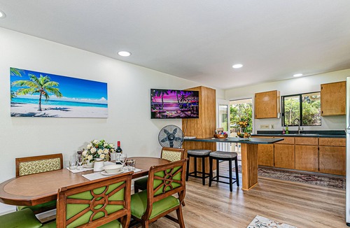Fern Acres House | Charming Home in Mountain View
