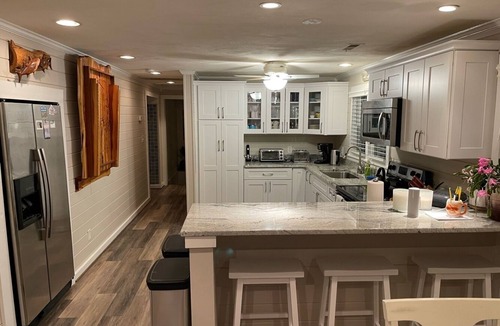 Sandbridge House | Charming home with outdoor space for relaxation & family fun. Beach 5 min. walk.